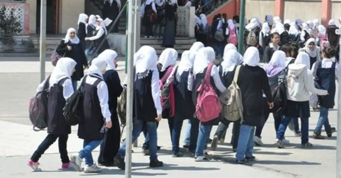 الحجاب في المدارس