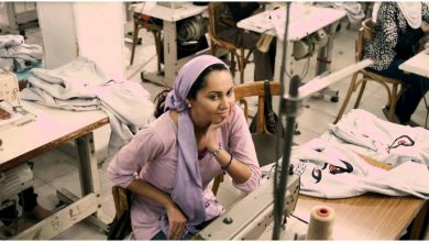 مشهد من فيلم فتاة المصنع