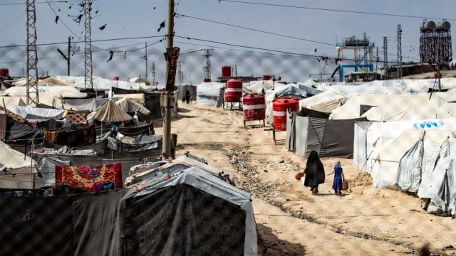 مخيم لأسر عائلات الدواعش