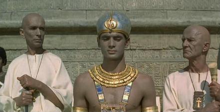 فيلم الفرعون لكافليرو فيتش