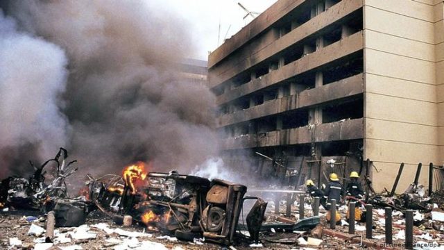 تفجيرات سفارتي الولايات المتحدة في نيروبي ودار السلام عام 1998
