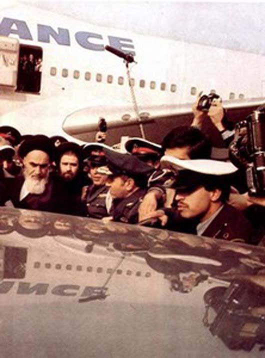 عودة خوميني من باريس إلى طهران فبراير 1979