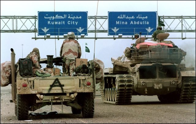 غزو الكويت