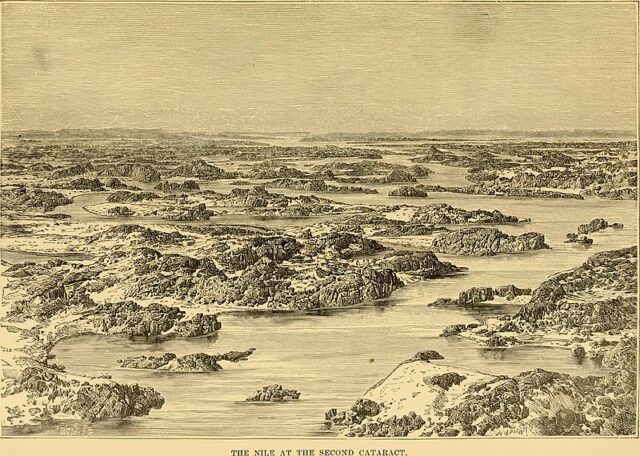 الشلال الثاني على النيل، بعدما جعله إسماعيل باشا قابلاً للملاحة، باستخدام المتفجرات