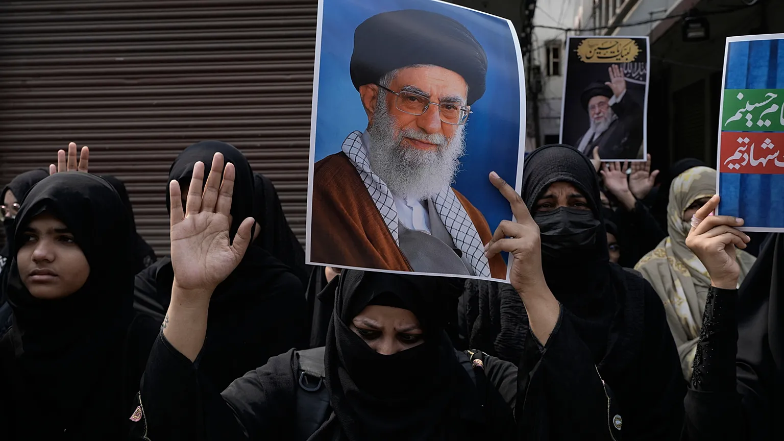 اغتيال خامنئي